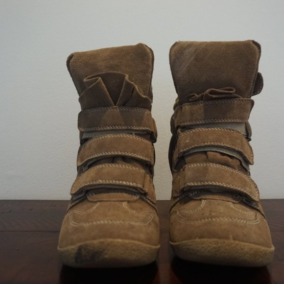 Sneaker Heels - Picture 2 of 3